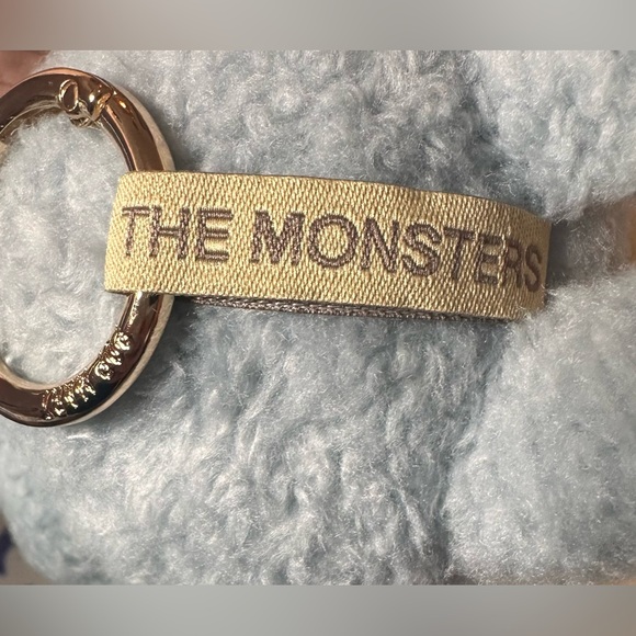 “Coconut SeaSalt” 💯% Authentic
The Monsters “Exciting Macaron”Vinyl face Labubu - Picture 5 of 9